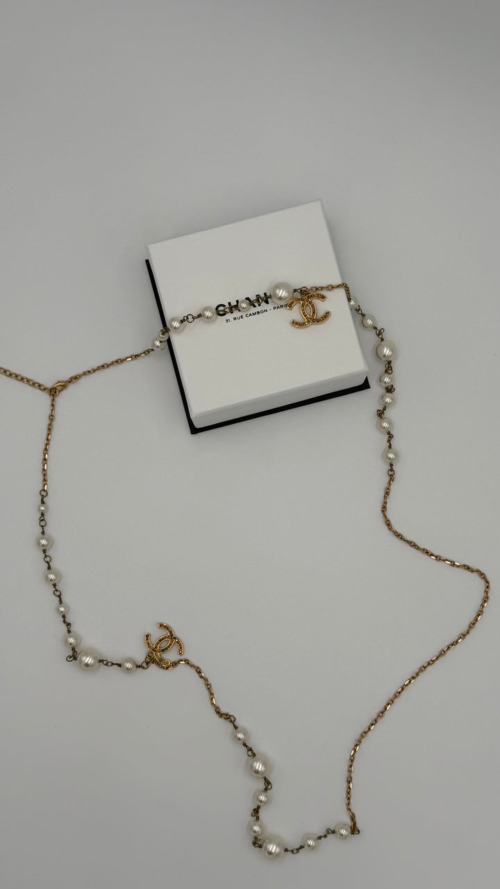 Collana Chanel CC
