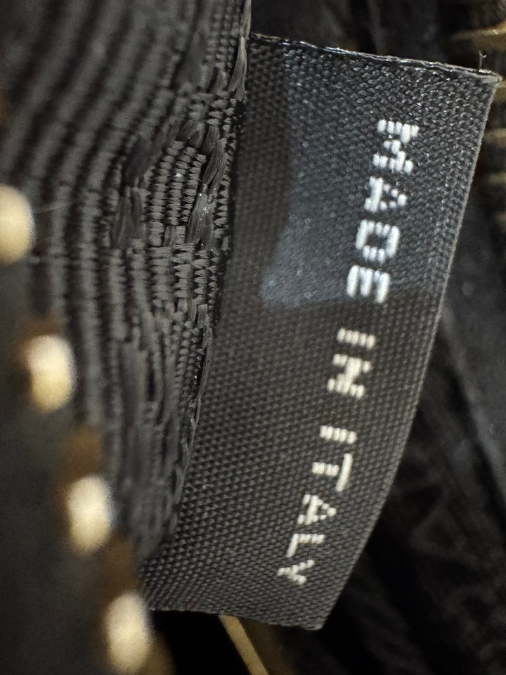 Prada Re-Edition 2005 in Pelle Saffiano