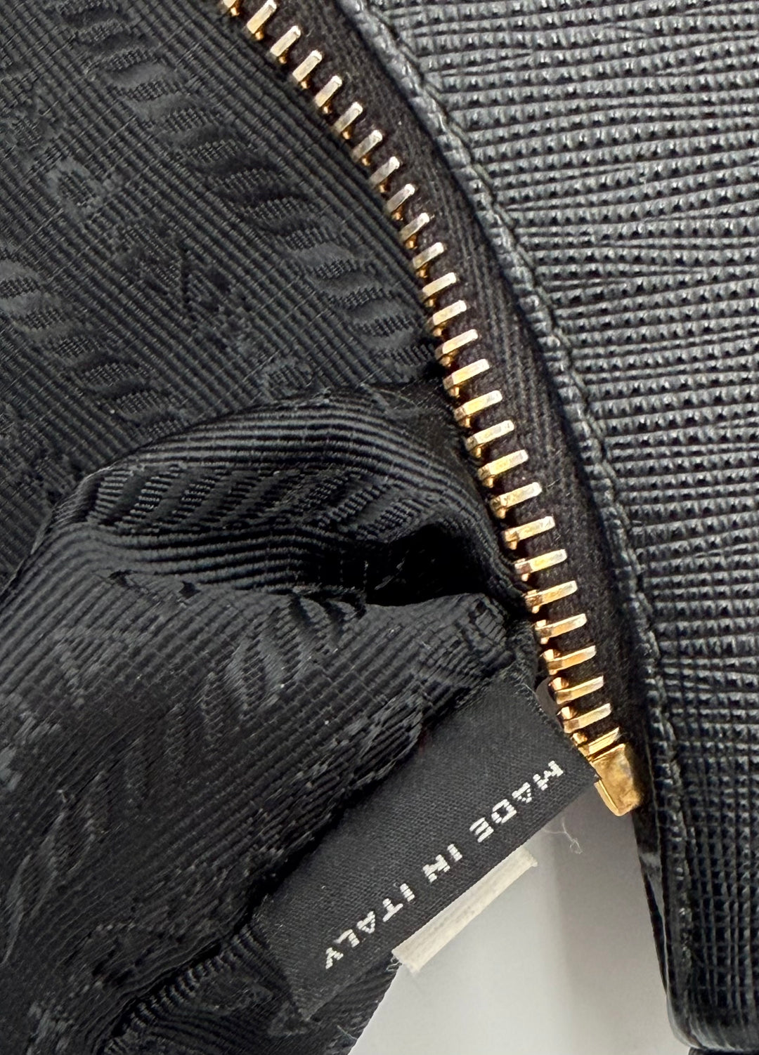 Prada Re-Edition 2005