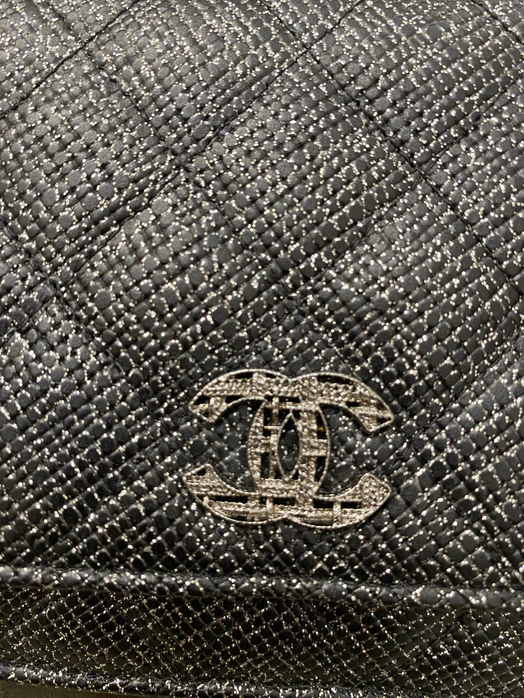 Chanel Wallet On Chain