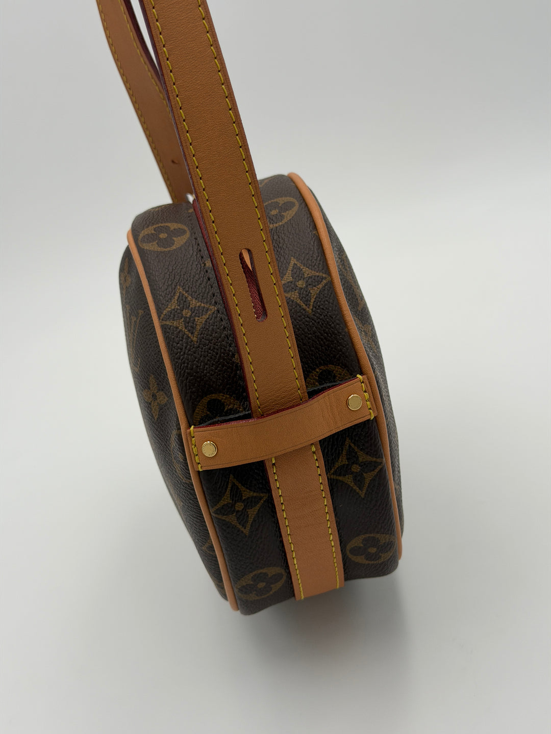 Louis Vuitton Boîte Chapeau Souple PM