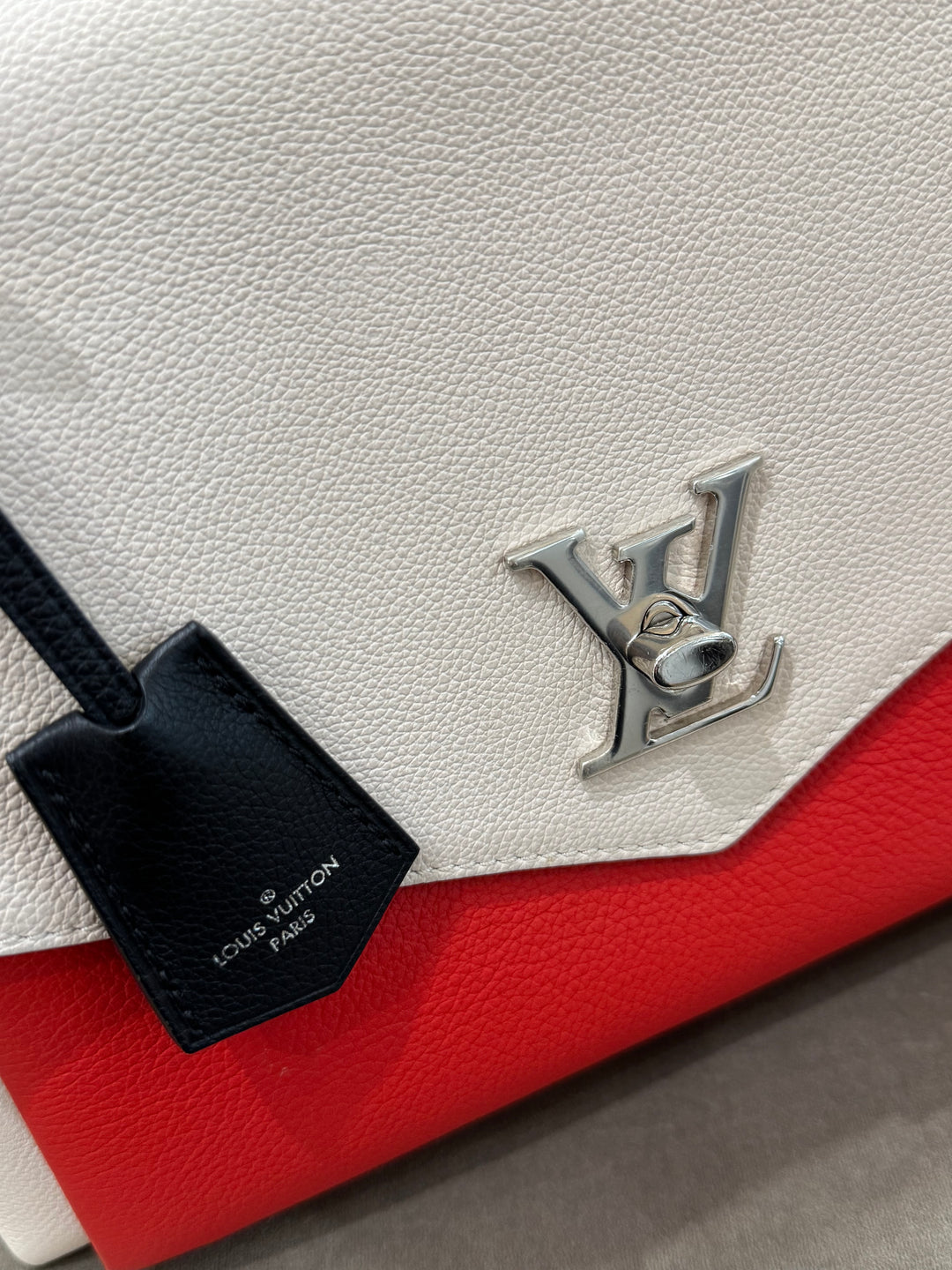 Louis Vuitton Mylockme bicolore