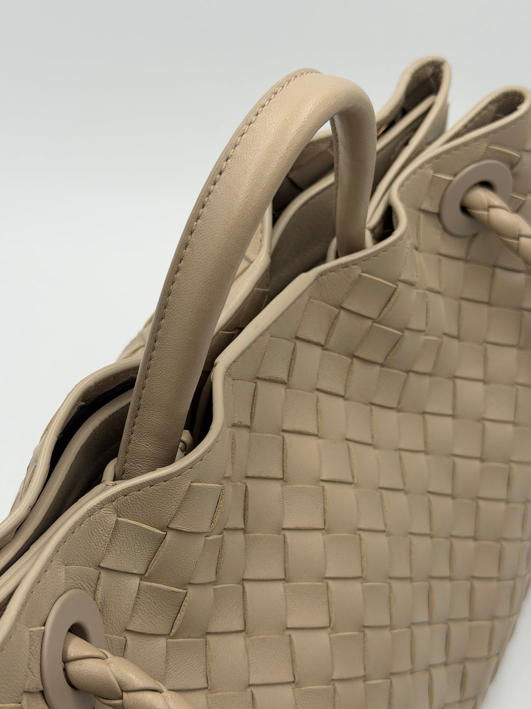Bottega Veneta Andiamo Media
