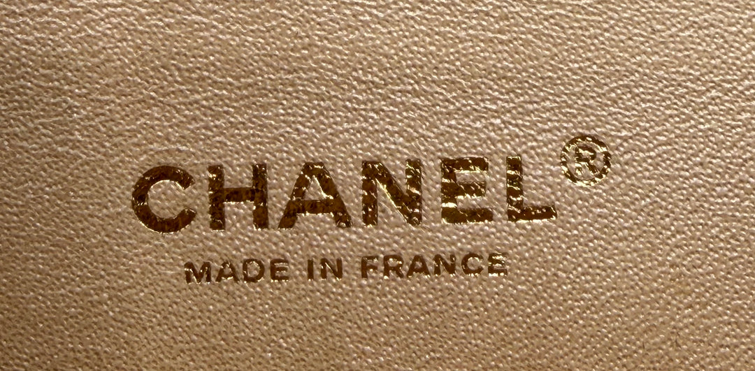 Chanel Classic Flap 23 cm