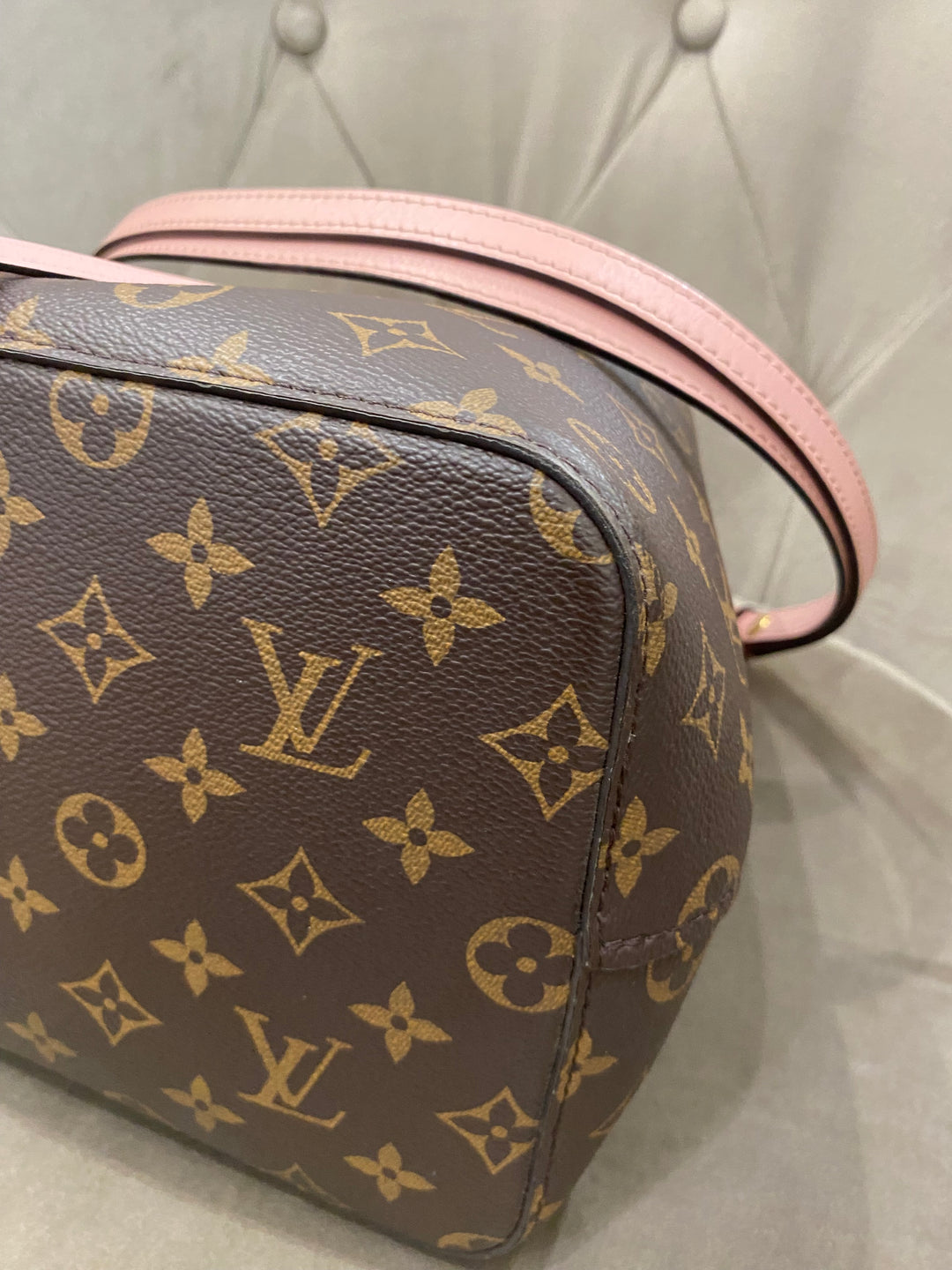 Louis Vuitton NÉONOÉ MM – Tela Monogram