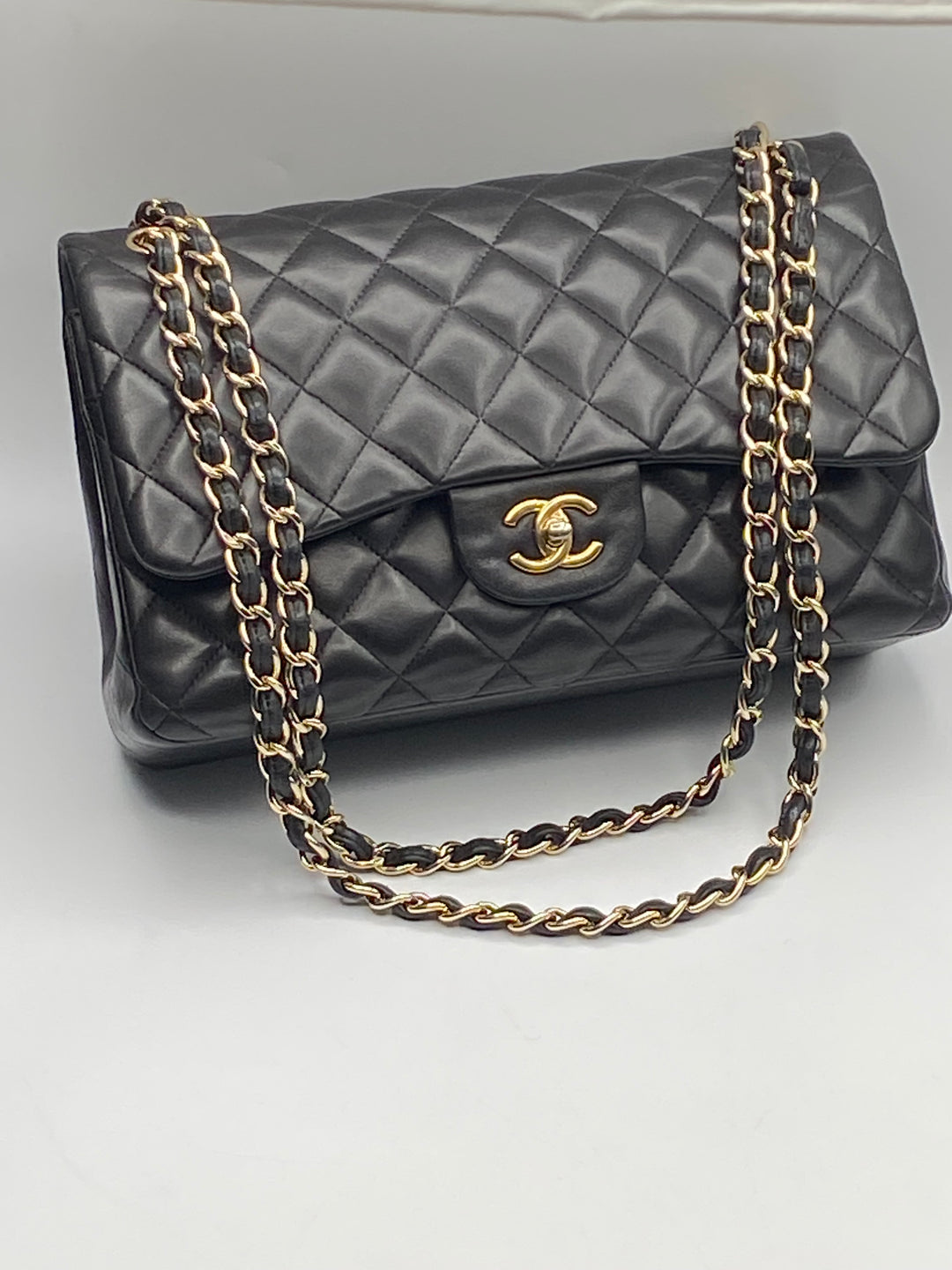 Chanel classica jumbo