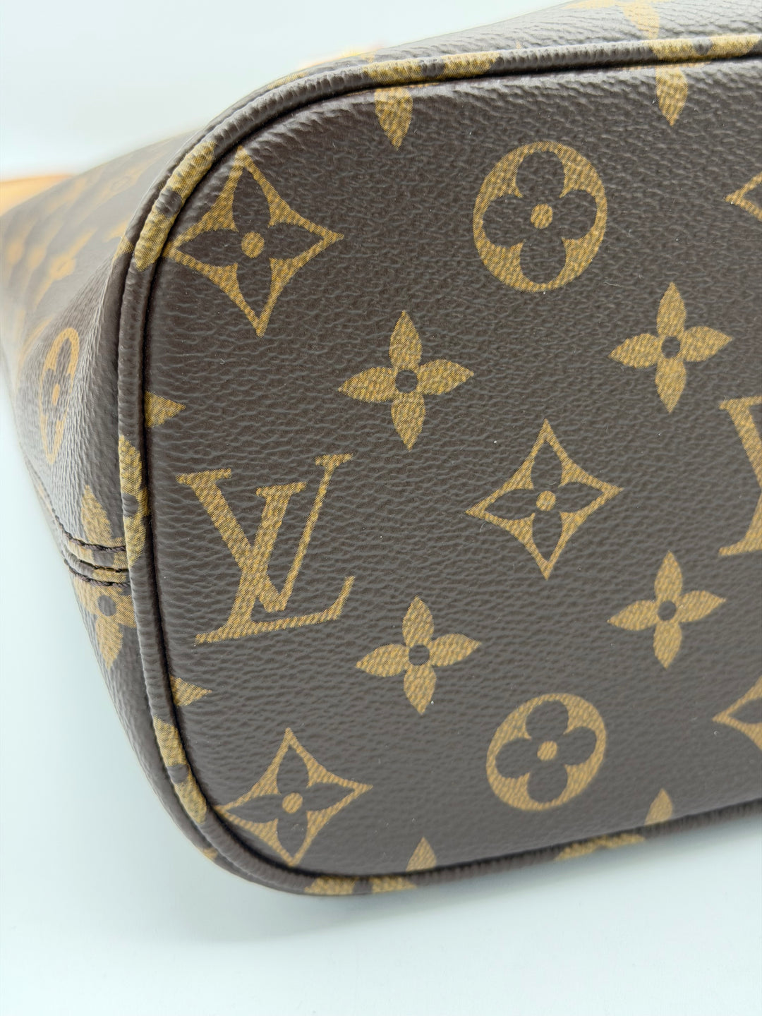 Louis Vuitton Lineup Monogram