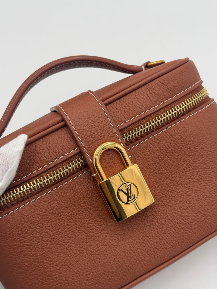 Louis Vuitton Pochette Vanity Low Key