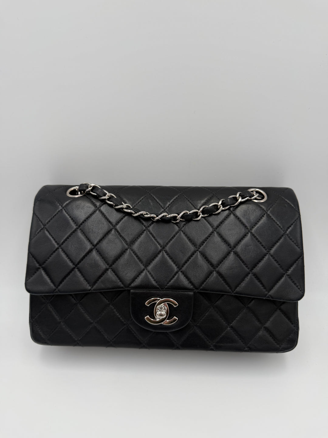 Chanel Classic Medium Vintage