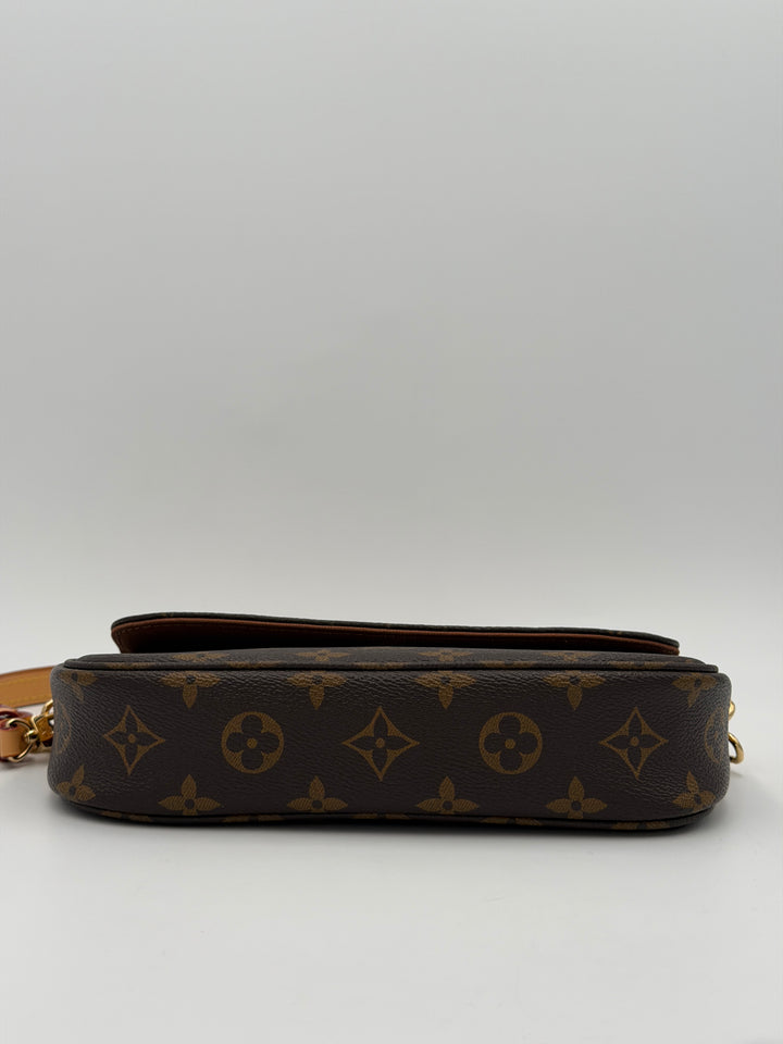 Louis Vuitton Ivy