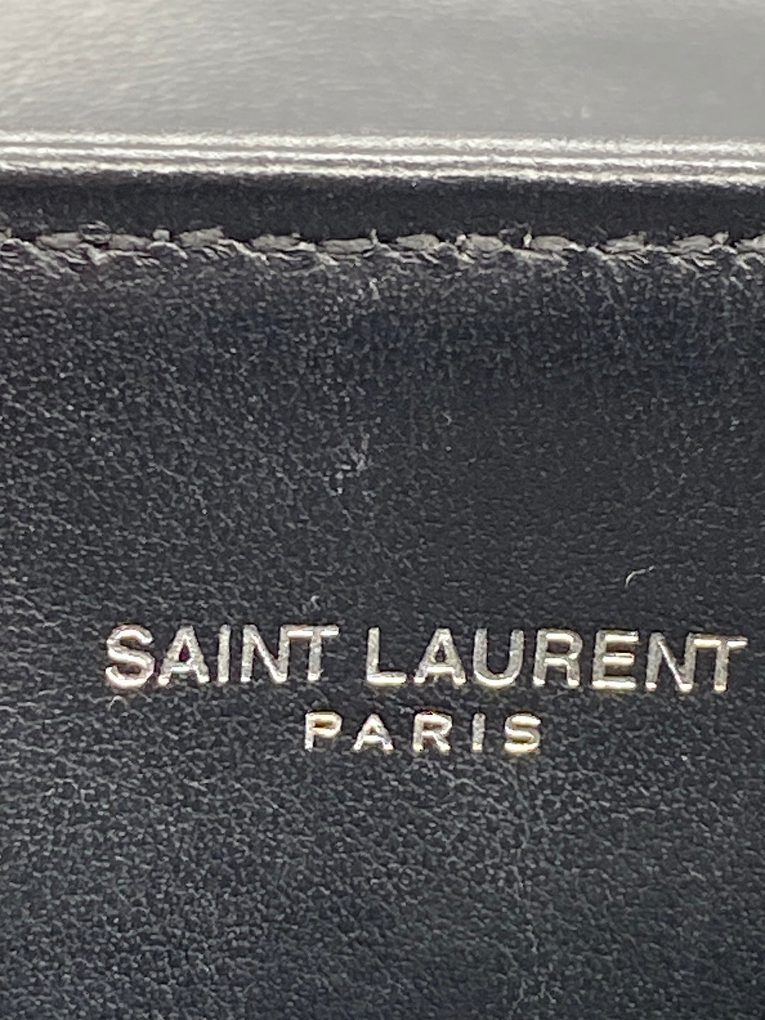 Borsa Saint Laurent LouLou Media In Pelle Nera