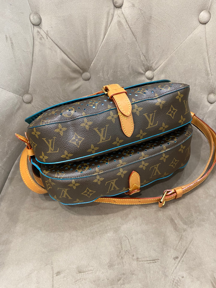 Louis Vuitton Borsa Saumur 30 in tela e pelle con Monogram traforato