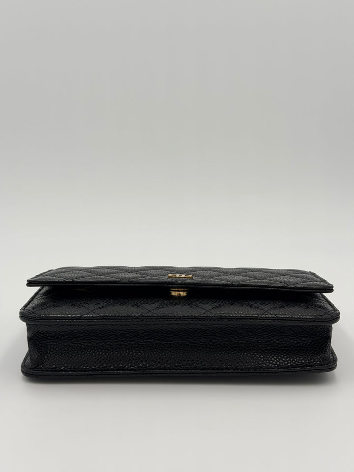 Chanel Wallet on Chain (WOC)