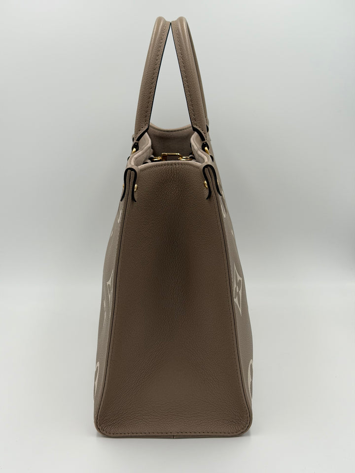 Louis Vuitton OnTheGo MM