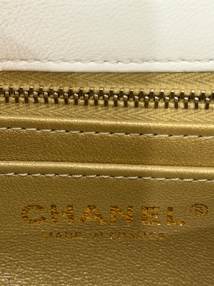 Chanel Mini Classic Flap Camélia Crush