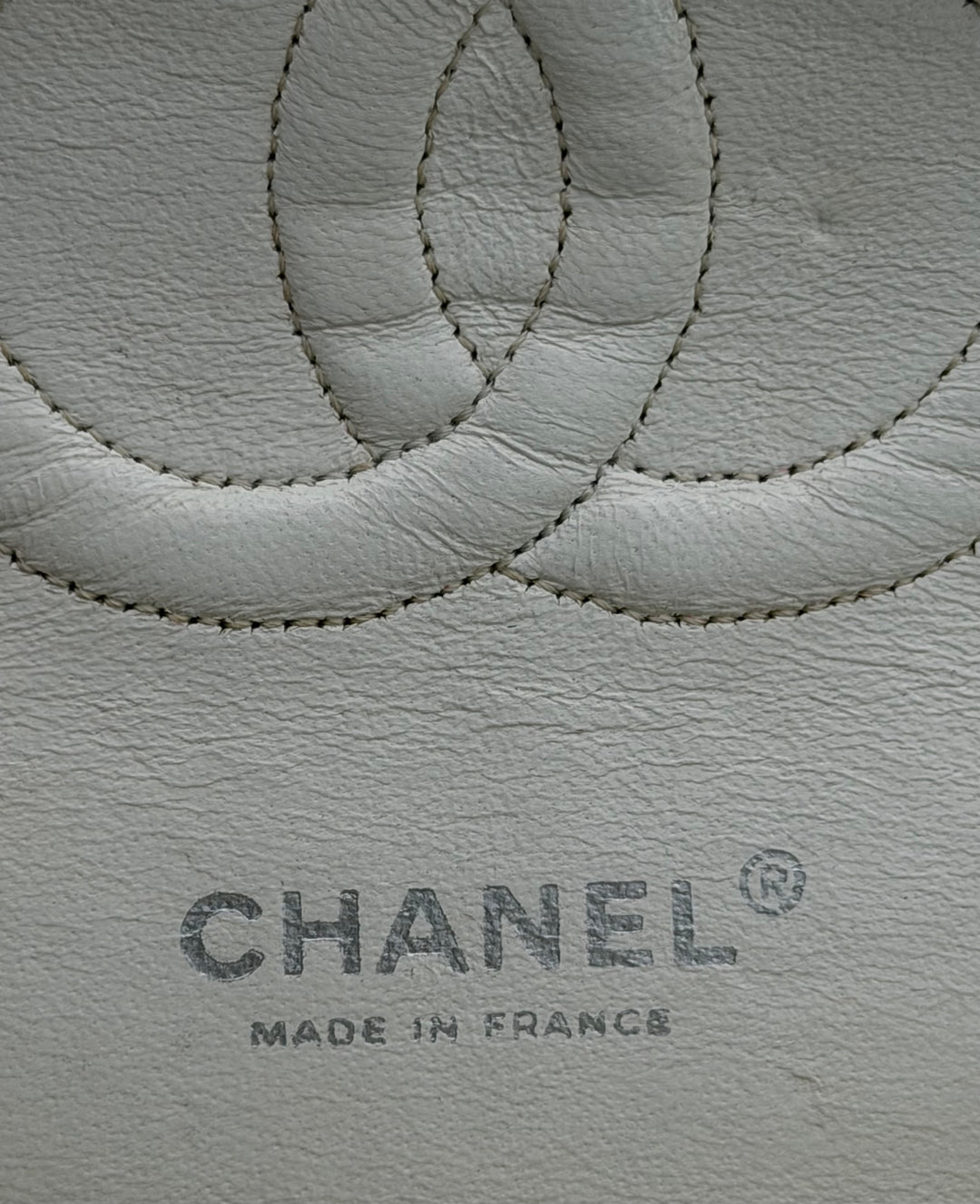 Chanel Classic flap media