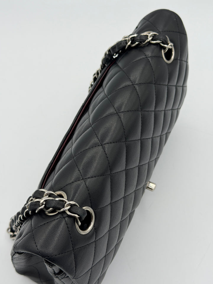 Chanel Classic 11.12
