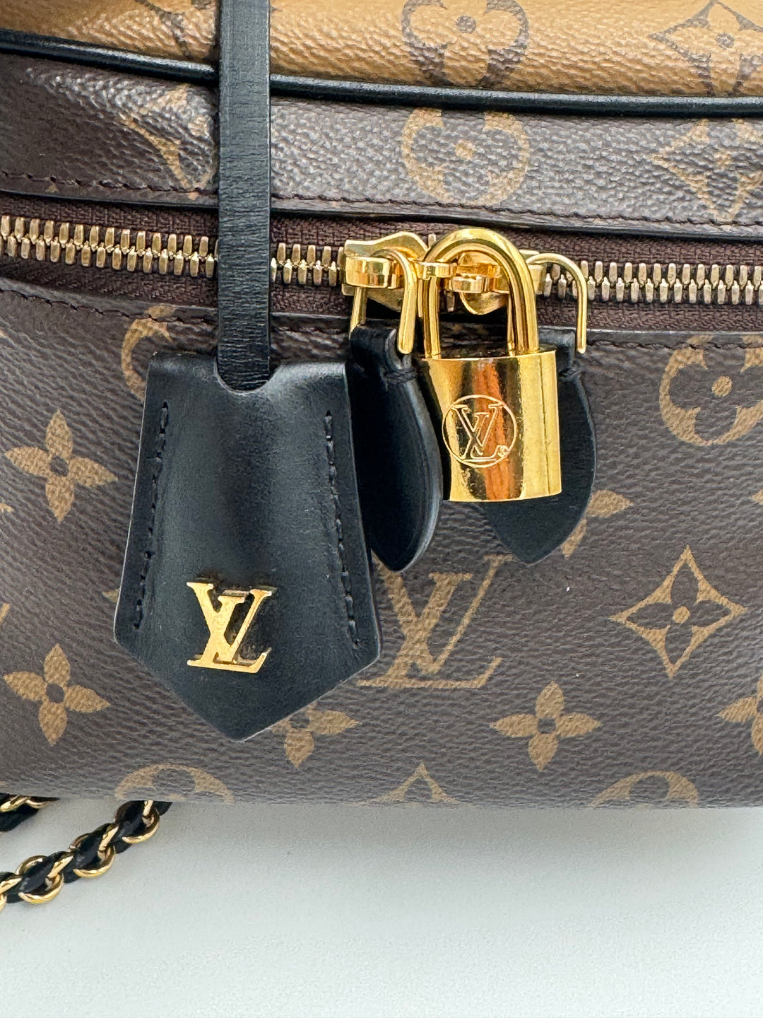 Louis Vuitton vanity