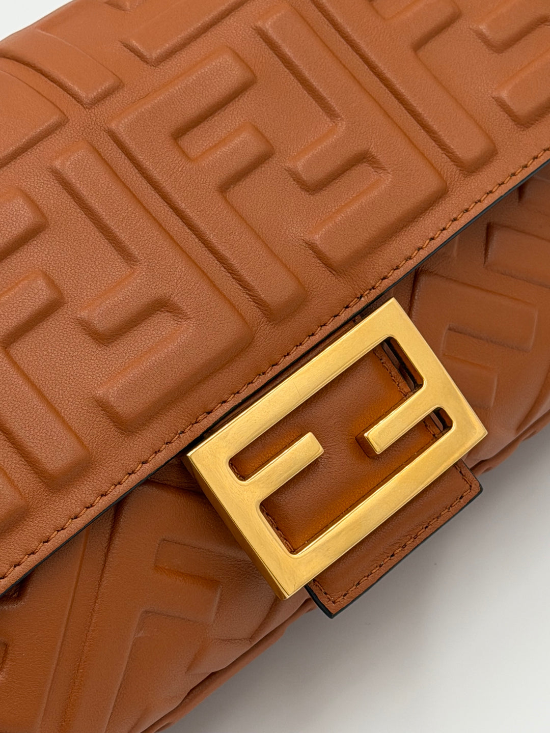 Fendi baguette