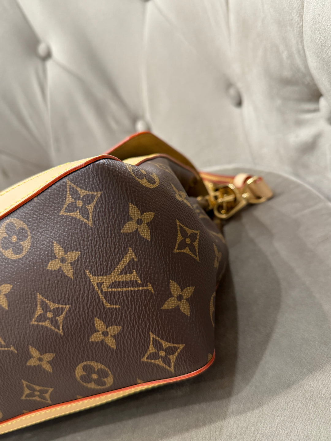 Louis Vuitton Dauphine Soft GM