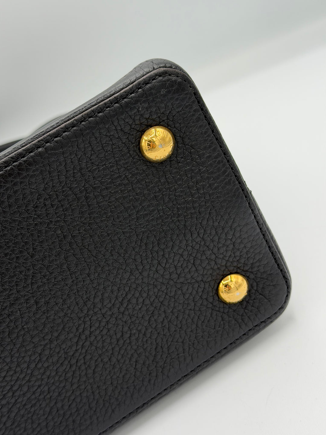Louis Vuitton Capucines GM