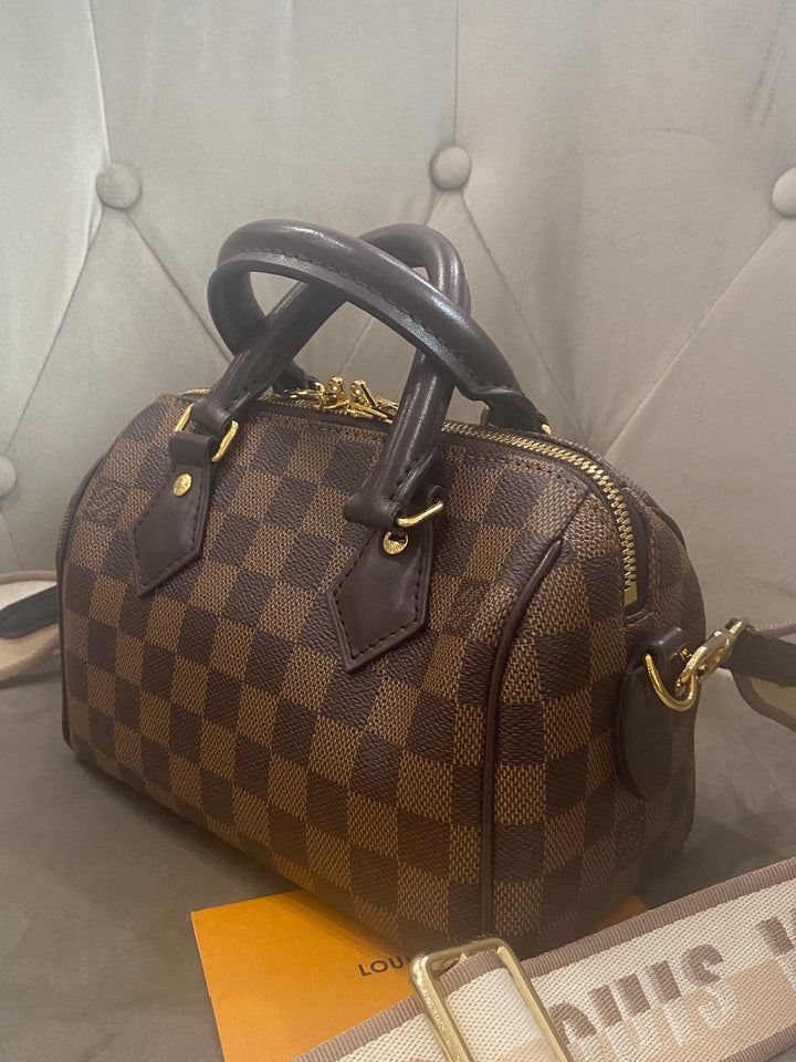 Louis Vuitton Speedy Bandoulière 20