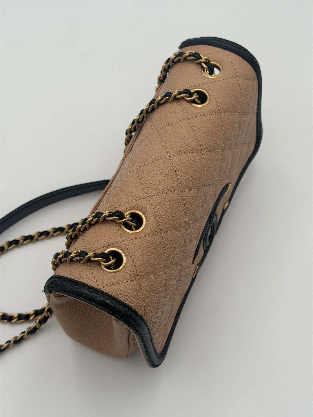 Chanel CC Filigree Flap Small