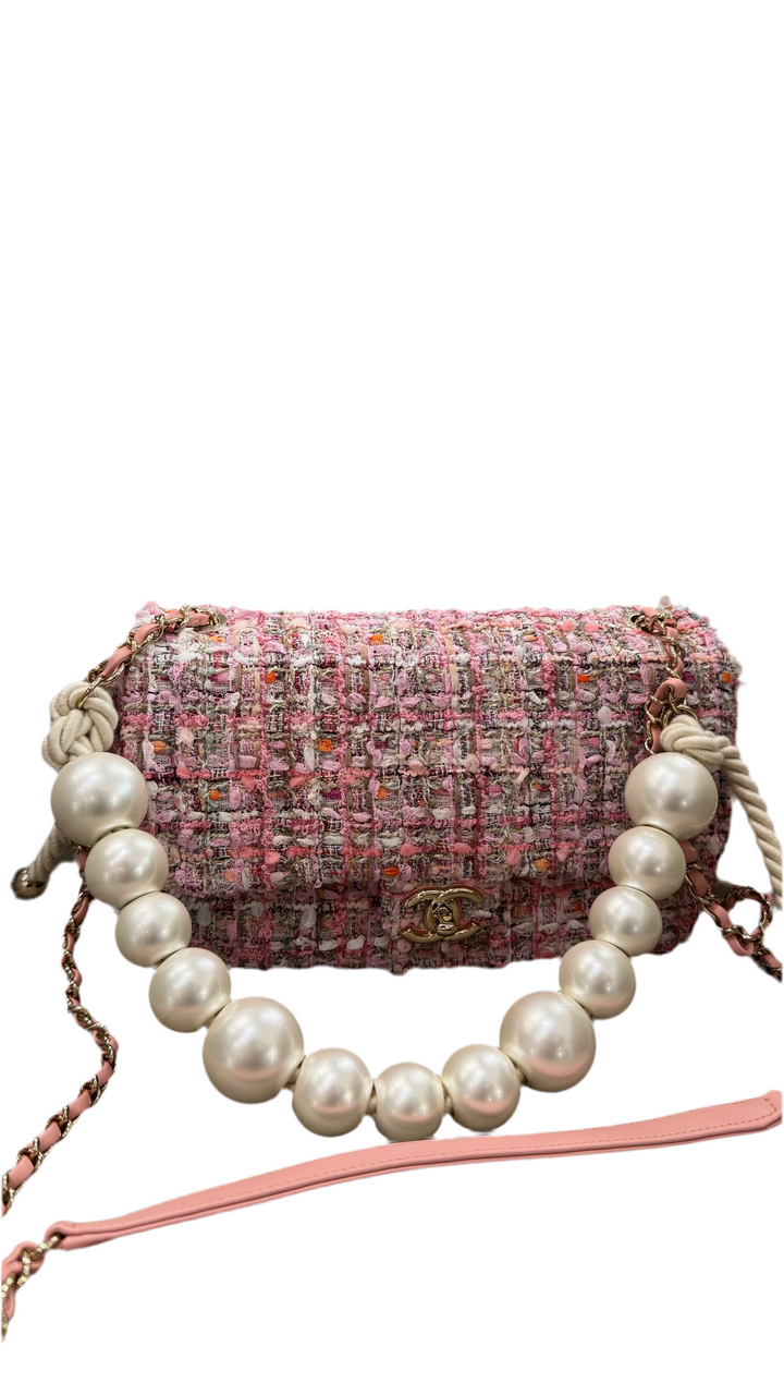 Chanel Timeless Classic Flap in tweed