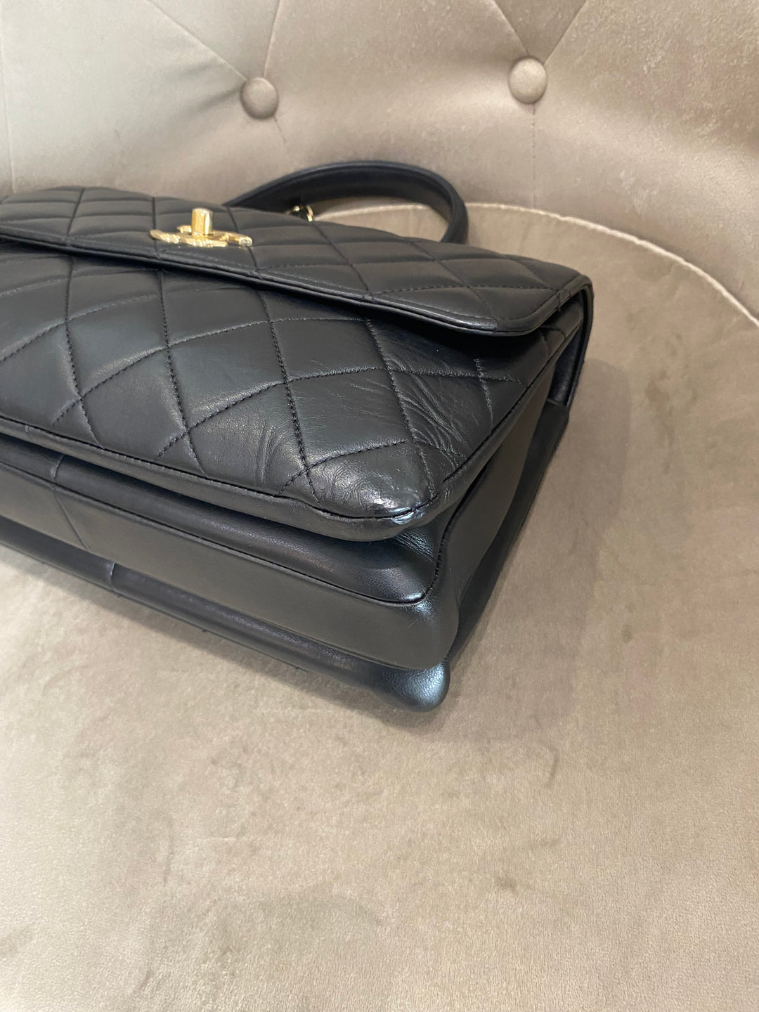 Borsa a tracolla Chanel Trendy CC in pelle trapuntata nera