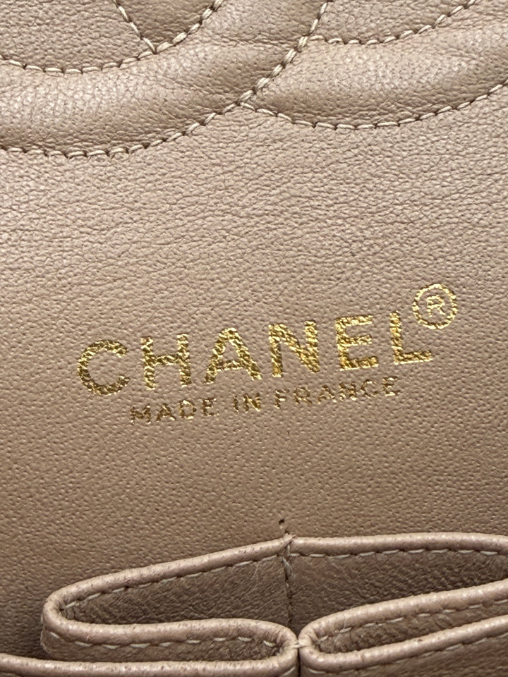Chanel Classic Medium Vintage