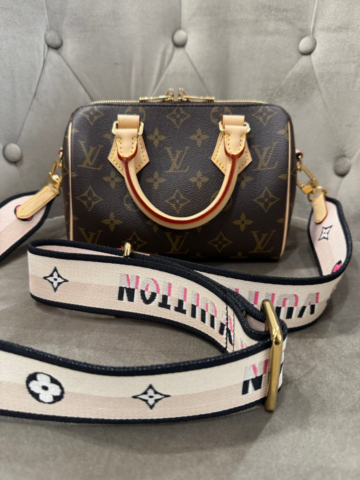 Louis Vuitton Speedy Bandoulière 20