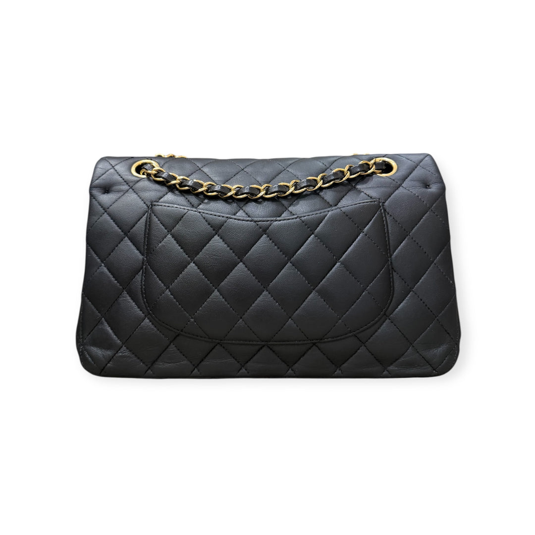 Chanel Classic Flap Media
