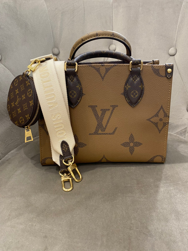 Louis Vuitton OnTheGo PM