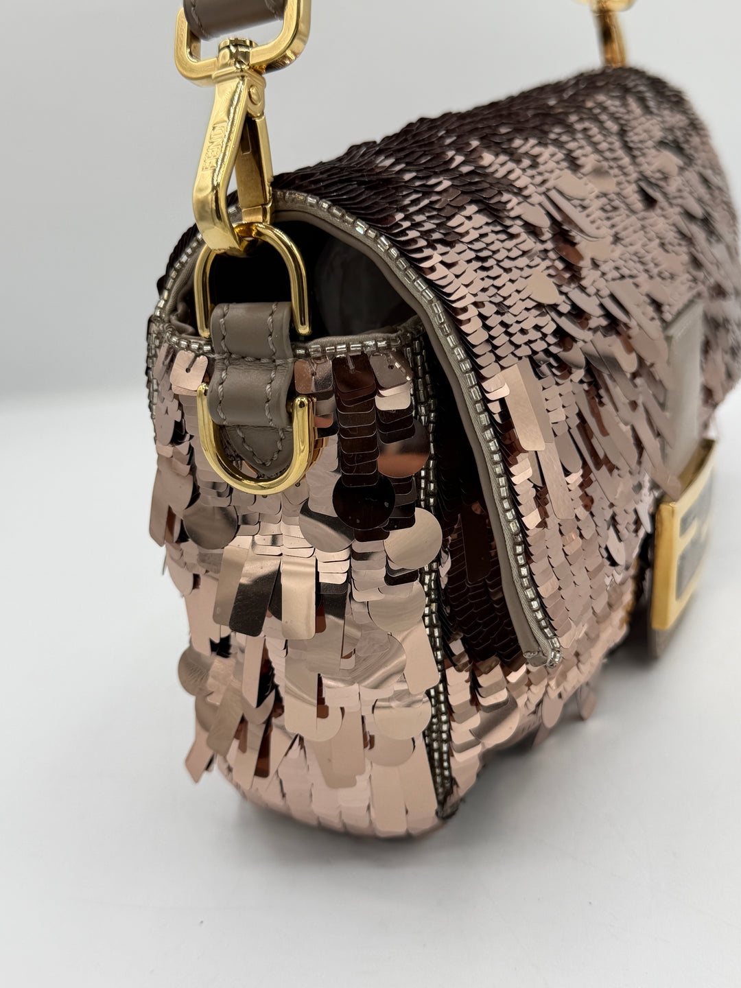 Fendi Baguette Media