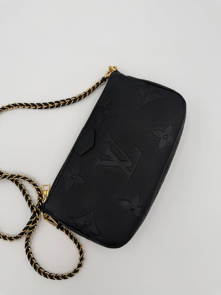 Louis Vuitton Pochette Accessoires