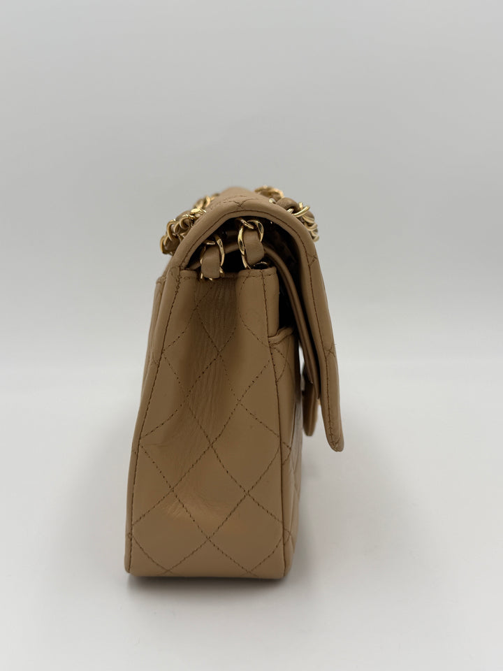 Chanel Classic Medium Vintage