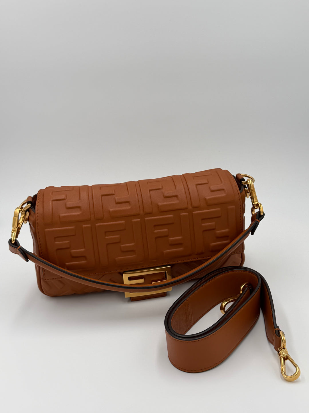 Fendi baguette