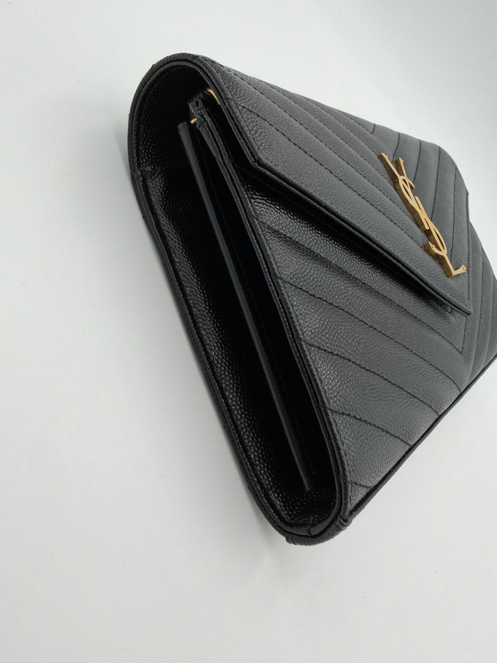 Pochette con catena Cassandre