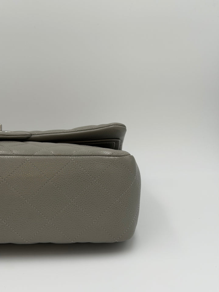 Chanel Jumbo