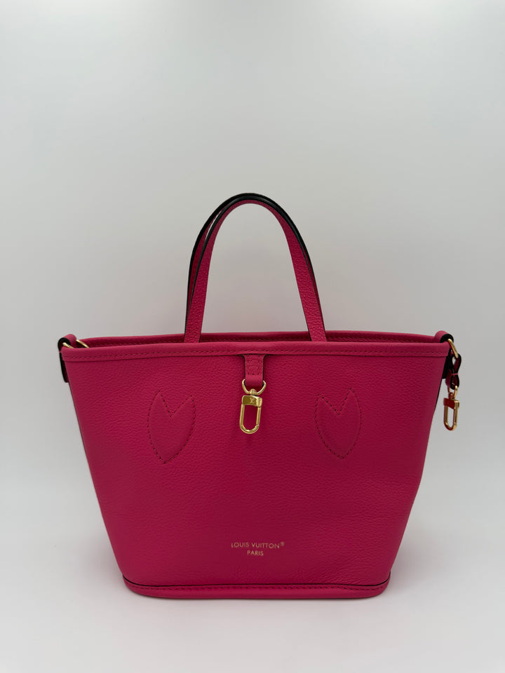 Louis Vuitton Neverfull Bandoulière Inside Out BB