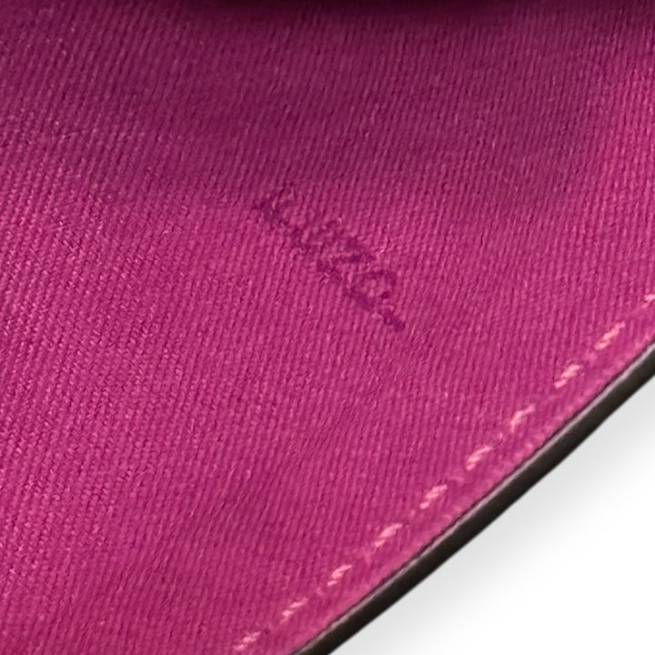 Fendi Phone Baguette in pelle