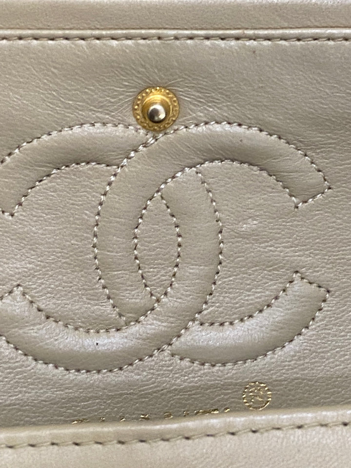 Chanel small beige vintage