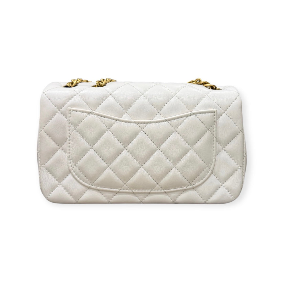 Chanel Mini Classic Flap Camélia Crush