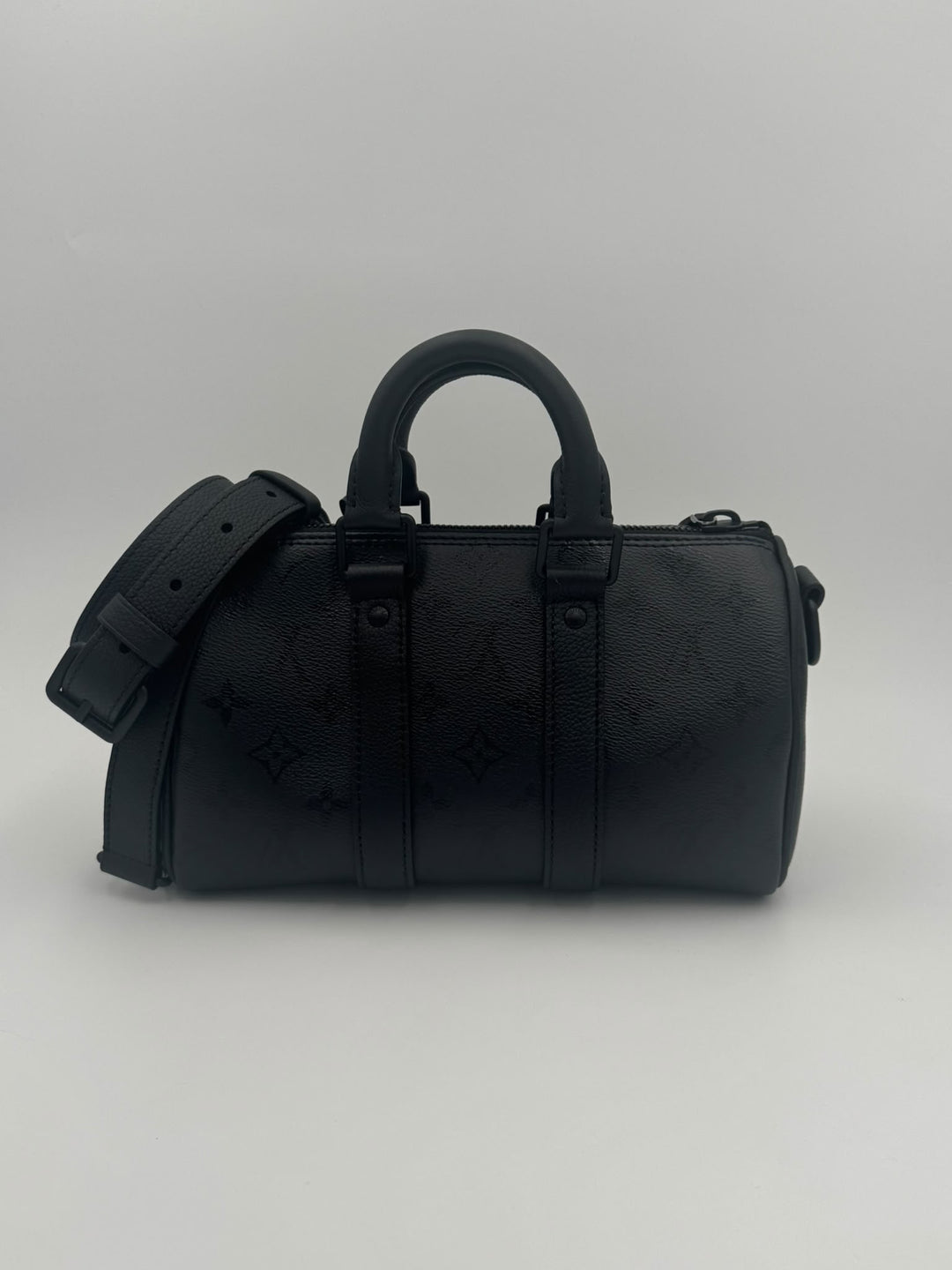Louis Vuitton Keepall Bandoulière 25