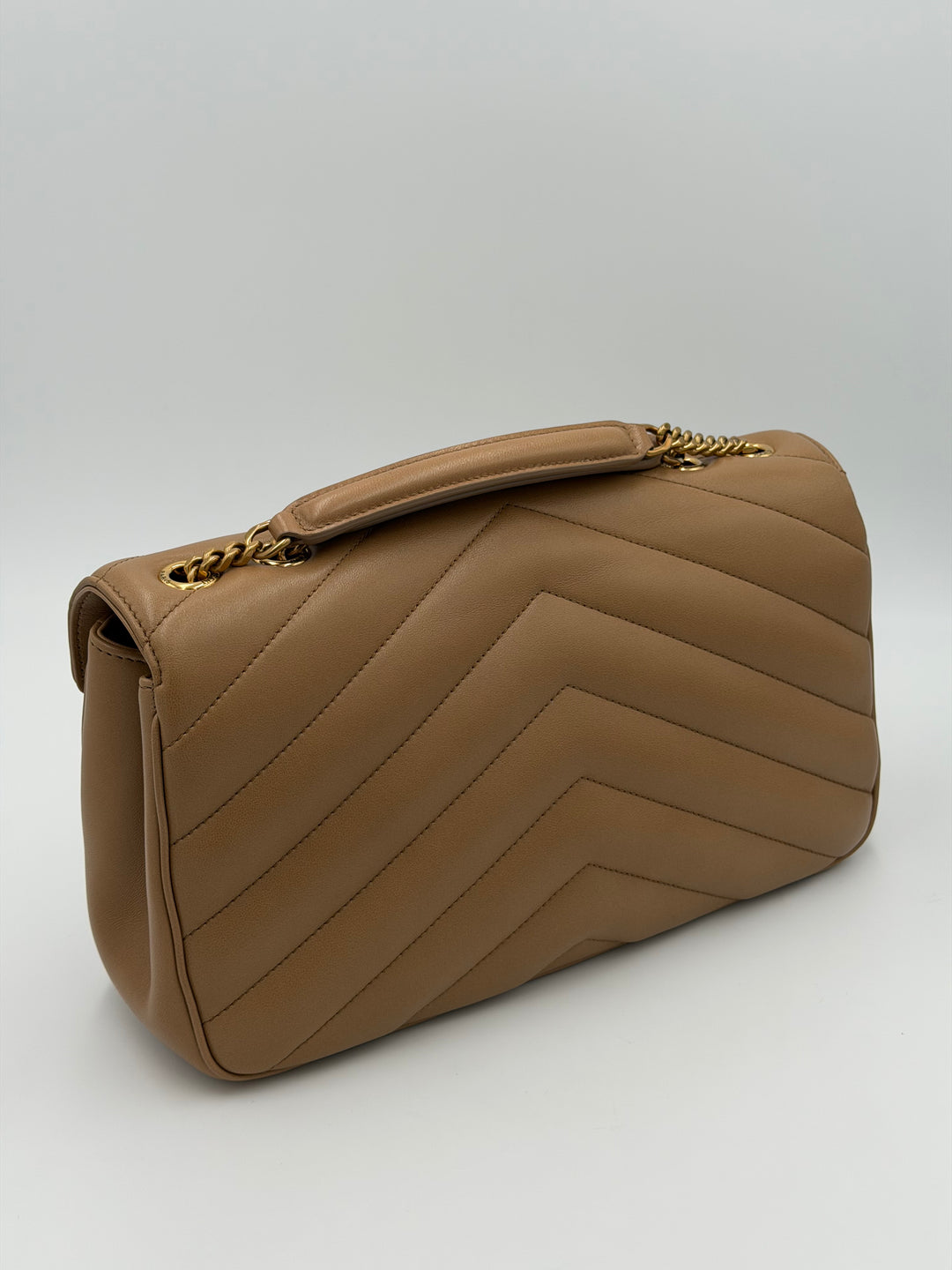 Saint Laurent Loulou Medium