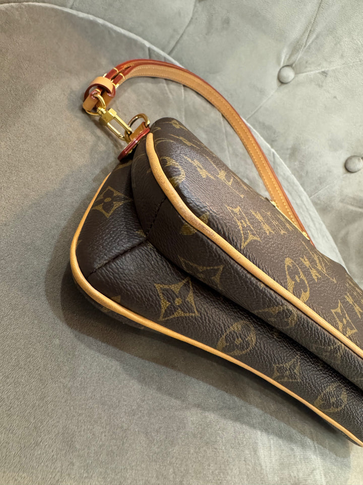 Pochette Liv Louis Vuitton