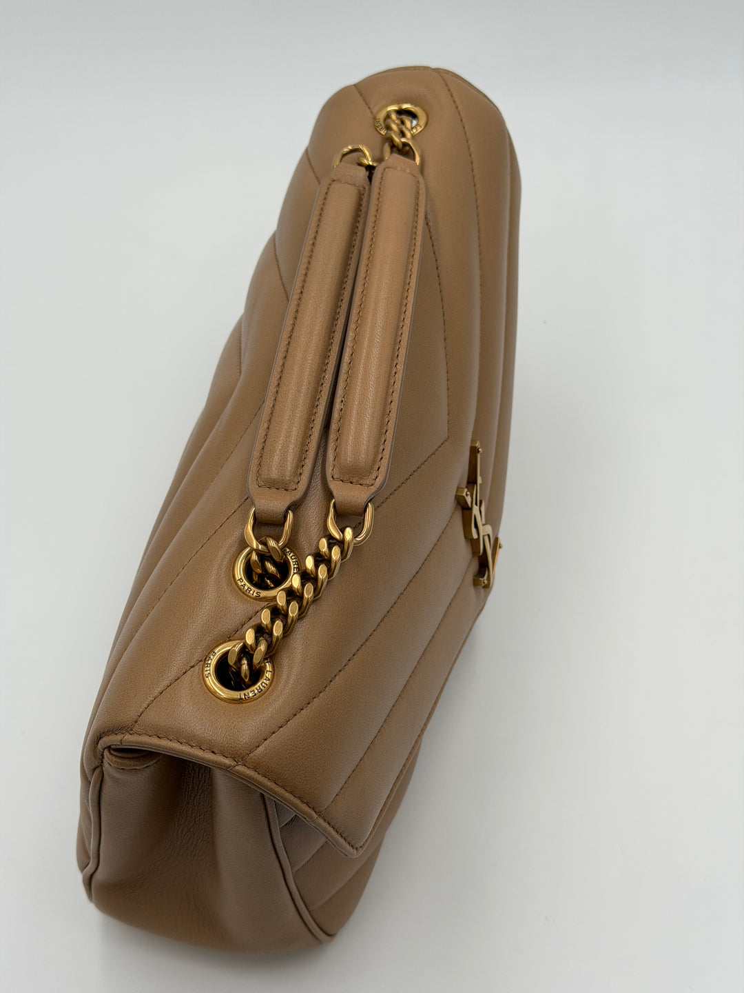 Saint Laurent Loulou Medium