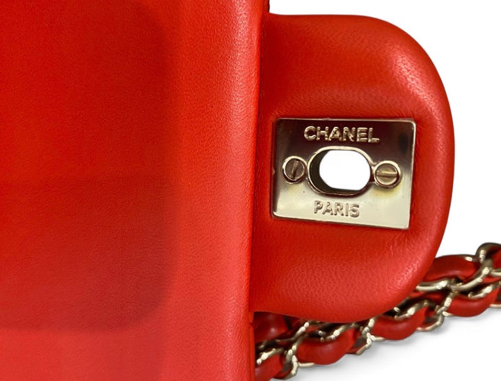 Chanel classica media