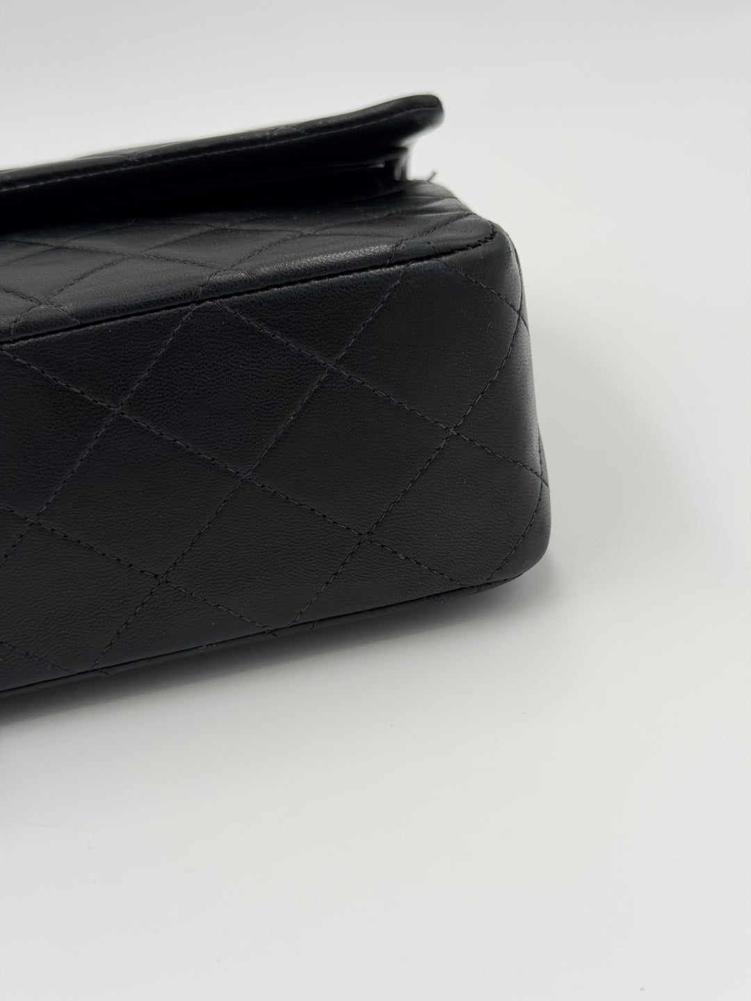 Chanel Classic Medium Vintage