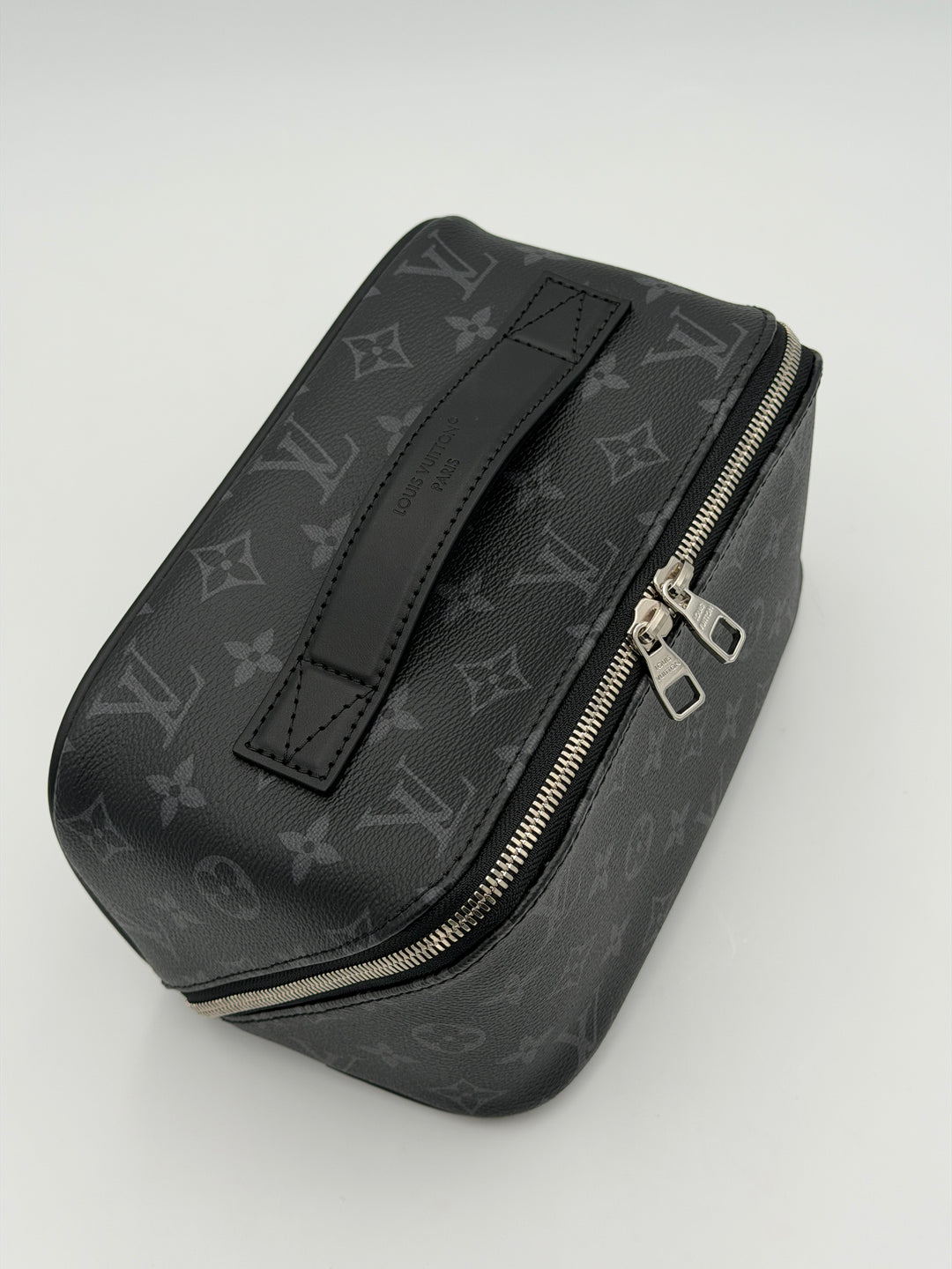 Louis Vuitton Pochette Toiletry
